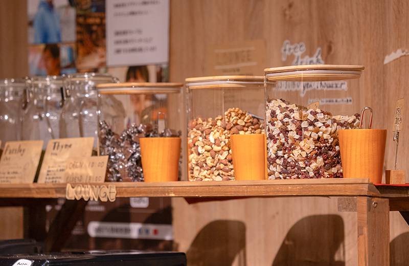 ドリンク＆スナック