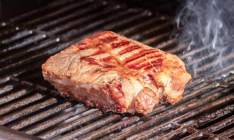 農林水産大臣賞受賞「湘南みやじ豚」のスペアリブ