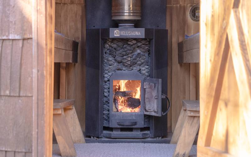 個性豊かな薪焚きアウトドアサウナ